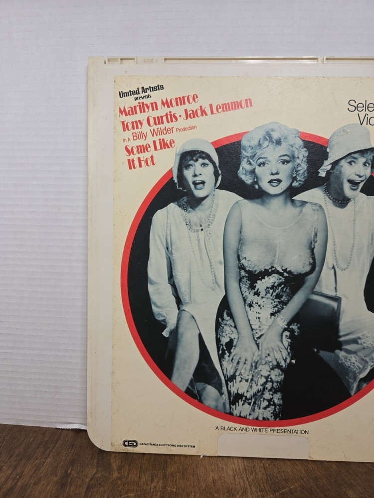 SOME LIKE IT HOT Jack Lemmon & Marilyn Monroe CED Tested