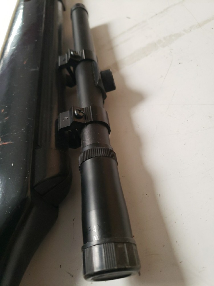 BEEMAN FX2 .177 AIR RIFLE WITH SCOPE