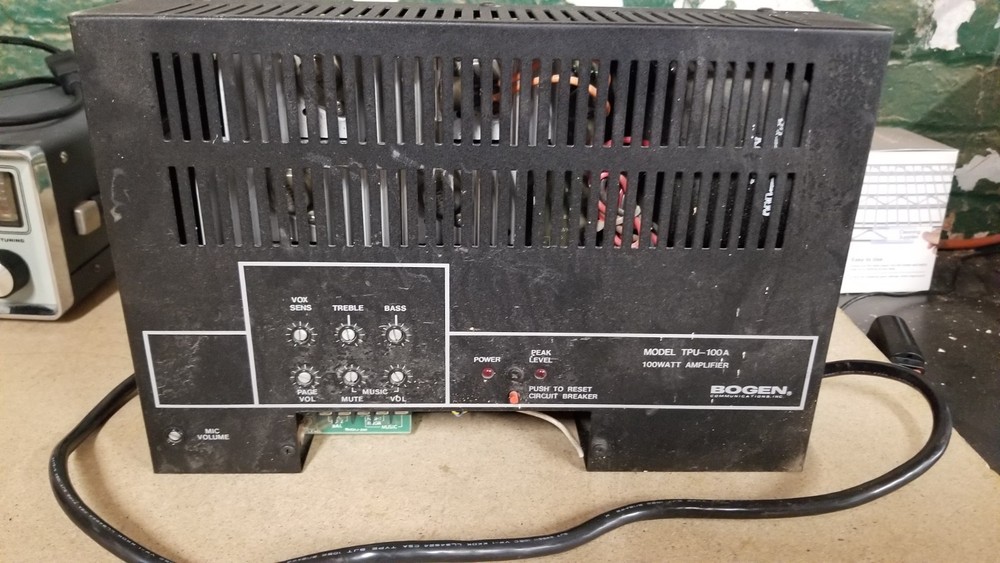 Bogen TPU100A Bogen 100 Watt Telephone Paging Amplifier -Powers On - Untested