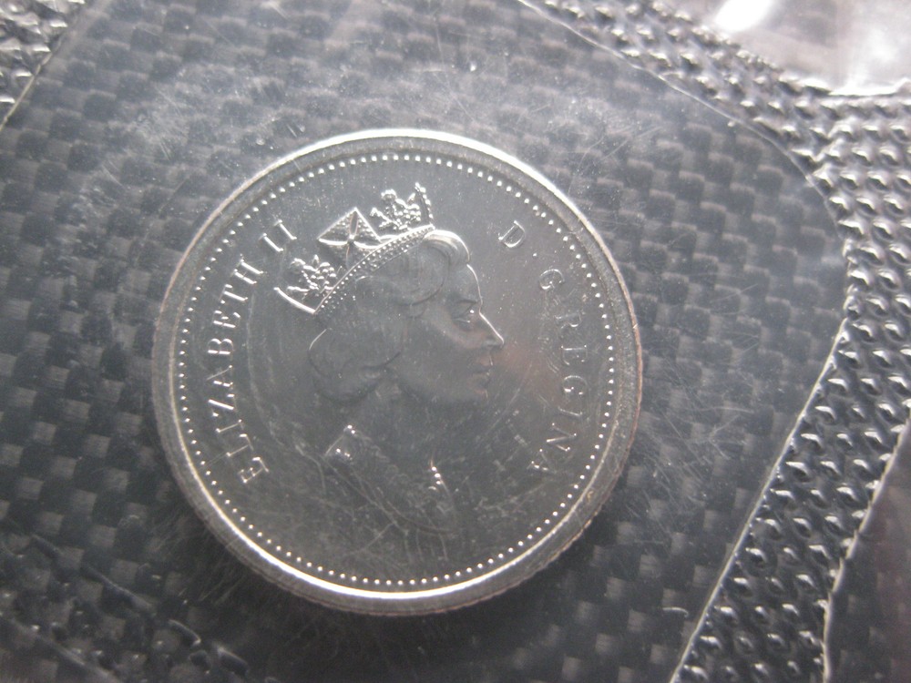 1999 Canadian Prooflike Dime ($0.10)