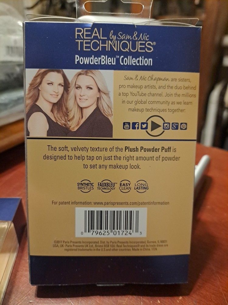 2 Real Techniques PowderBlue Collection Plush Powder Puff #1724