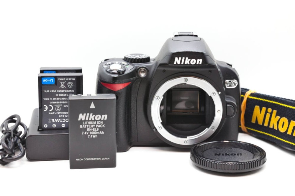 Nikon NIKON D40X Body [, Tested]