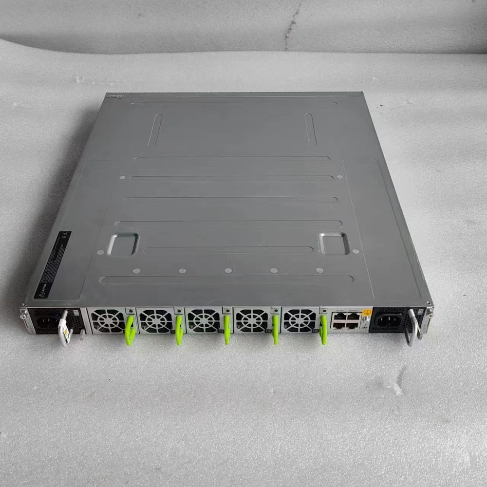 EdgeCore Wedge 100BF-32X-O-AC-F 100-32X Switch