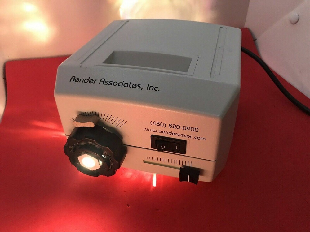 Orascoptic Zeon illuminator Fiber Optic Light Source