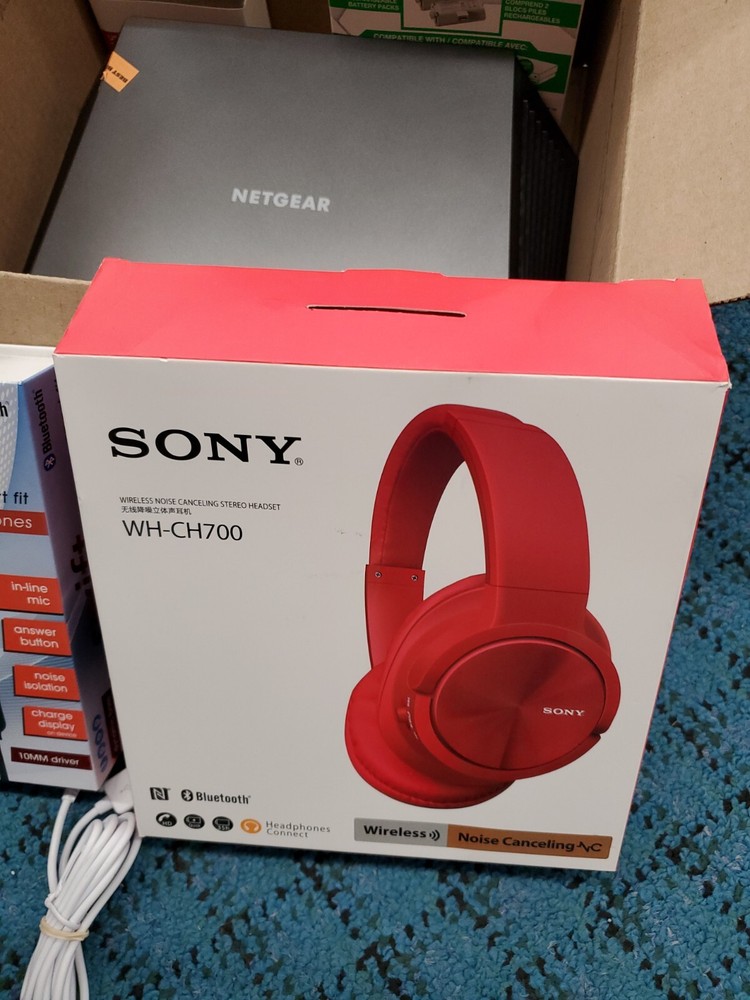 Radioshack Returns Broken Lot: Netgear, Sony, Xbox