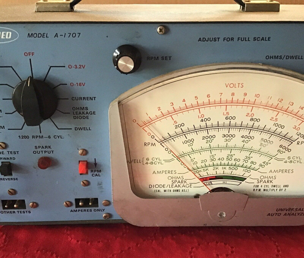 Allied A-1707 Universal Auto Analyzer with Manual
