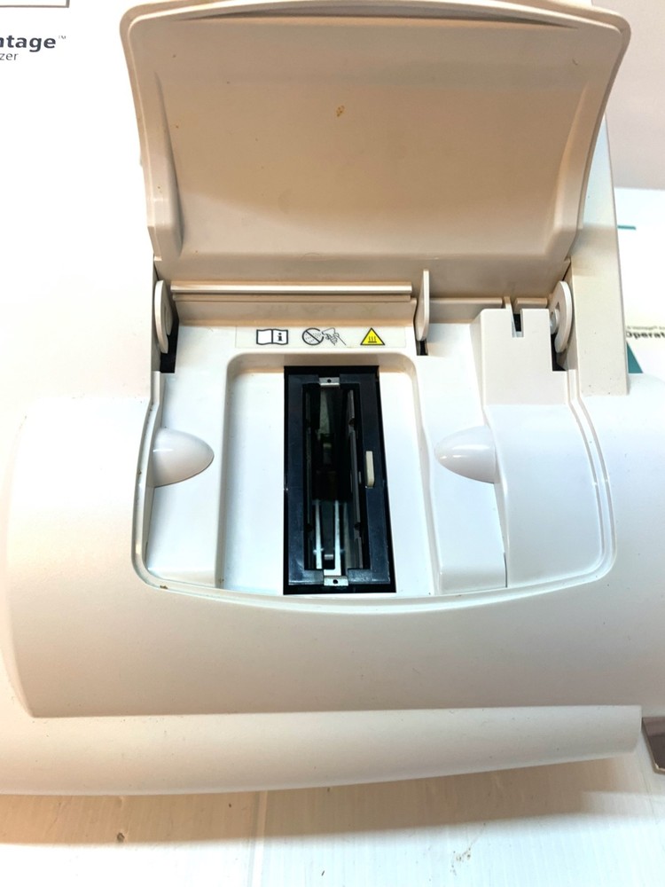 Siemens DCA Vantage Blood Analyzer - Came From Working Environment S8564