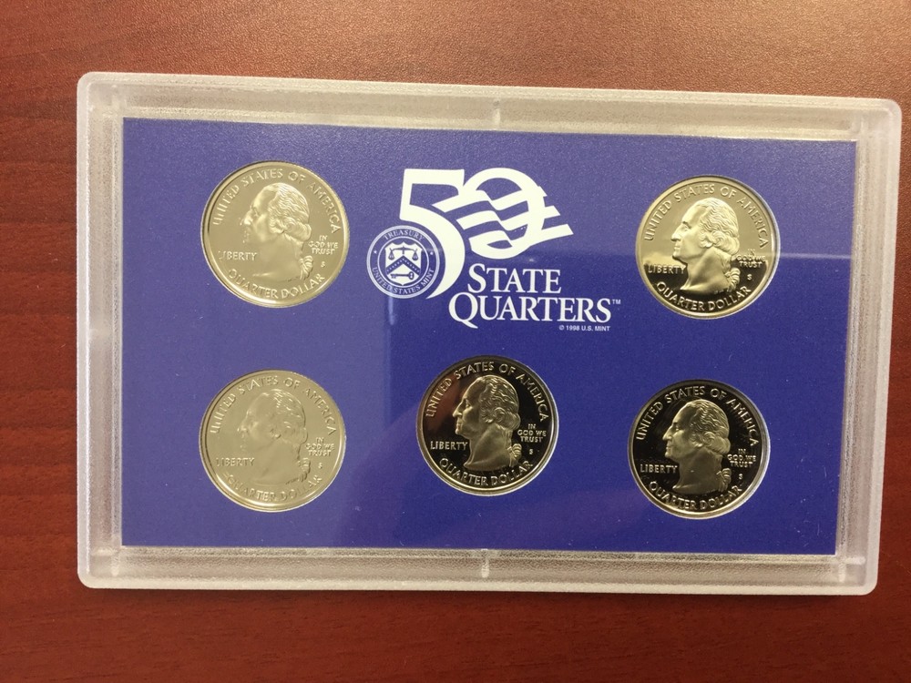 2001 Mint Proof Set with box