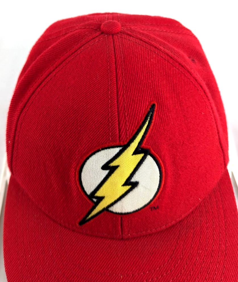 The Flash Hat DC Comics Hat Fitted Cap Approx 7.5 Graphic RN 115665 Pre Owned