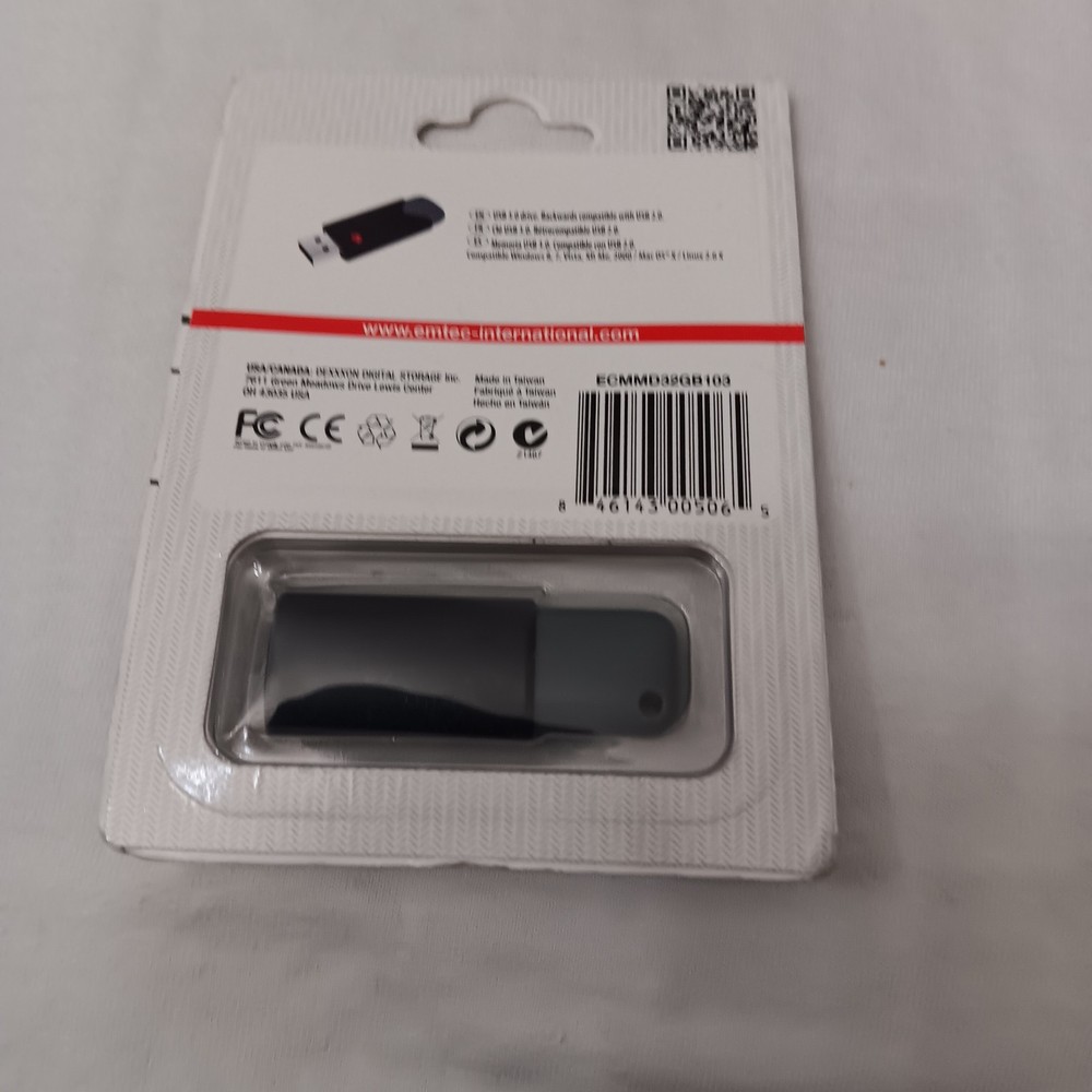 Emtec 32 GB/GO Flash Drive USB 3.0 Click 3.0 New