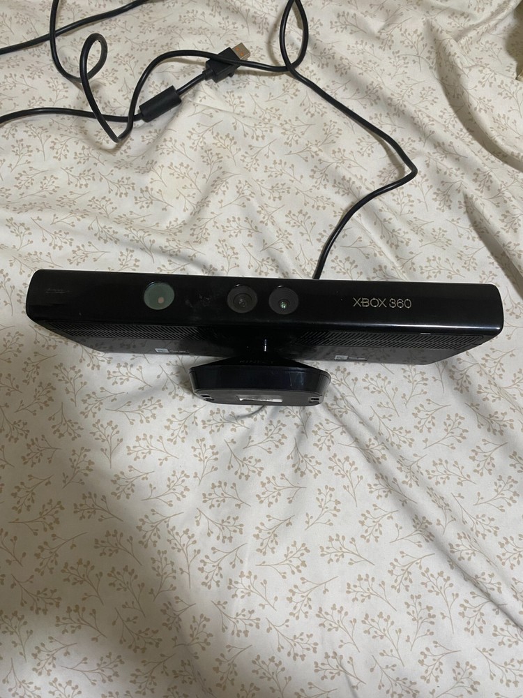 Microsoft 1414 Xbox 360 Kinect Sensor Bar Only Black