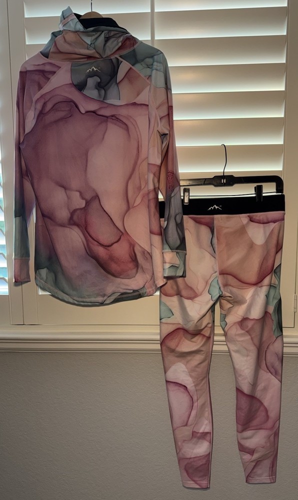 DOPE SNOW Base Layer Set Snuggle Top Lofty Tech Leggings Mirage Print Size Large