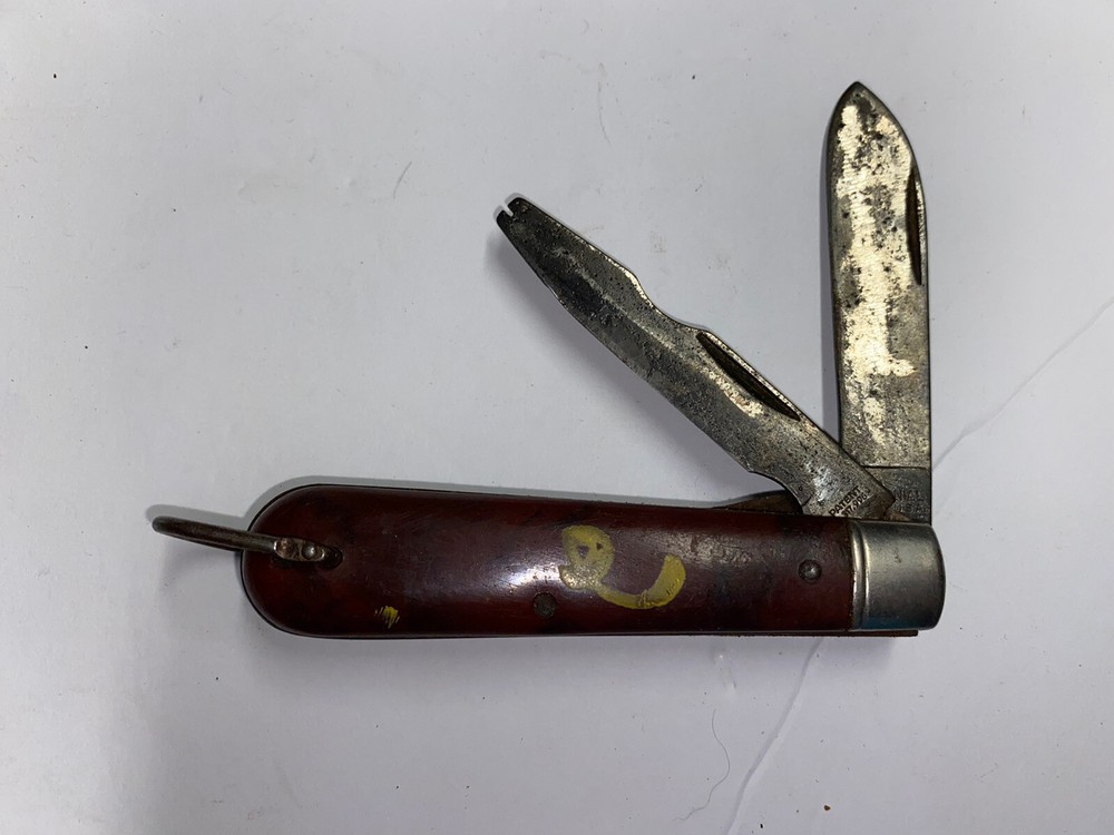 Vintage Colonial Two Blade Folding Pocket Knife