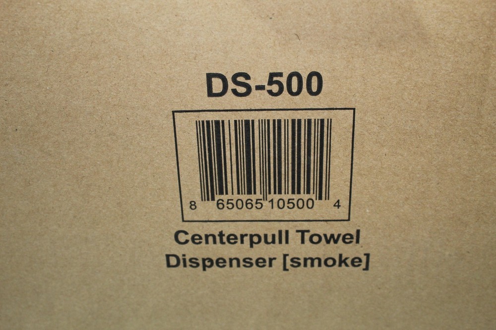 Centerpull towel dispenser DS-500