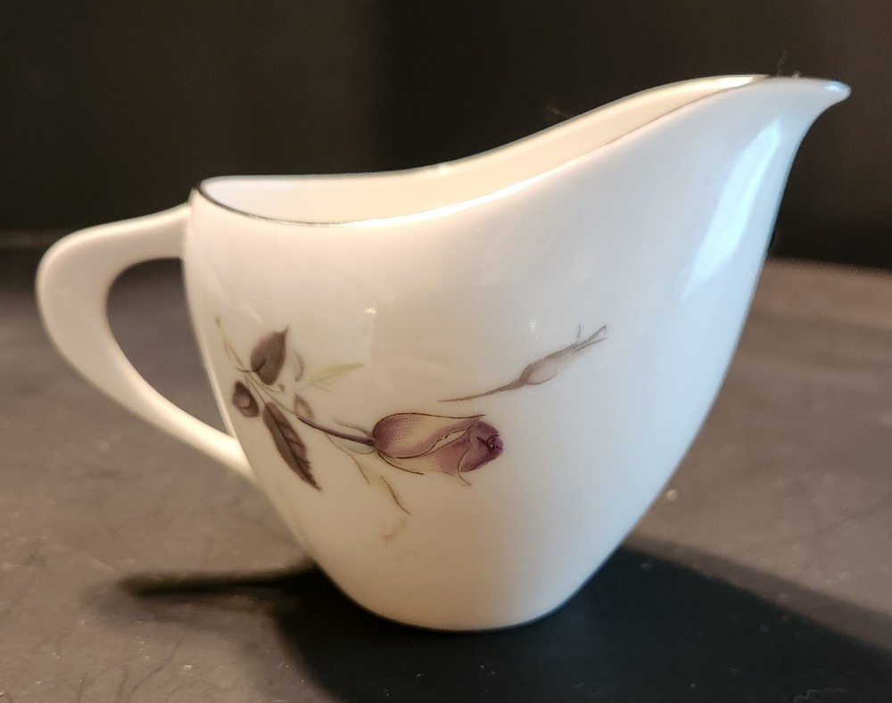 Sango "Lori"Pattern-Creamer Fine China from Japan