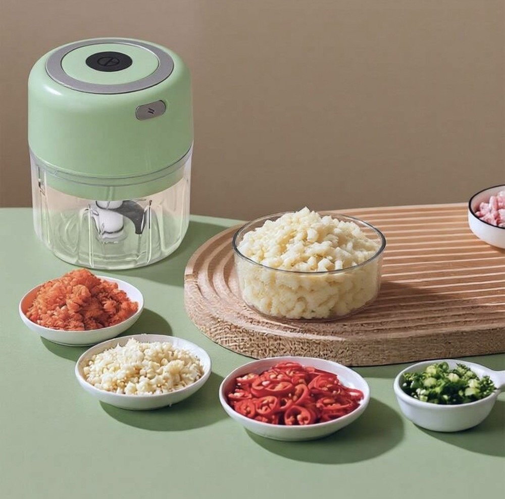 250ml Electric Garlic Chopper USB Mini Food Processor Portable