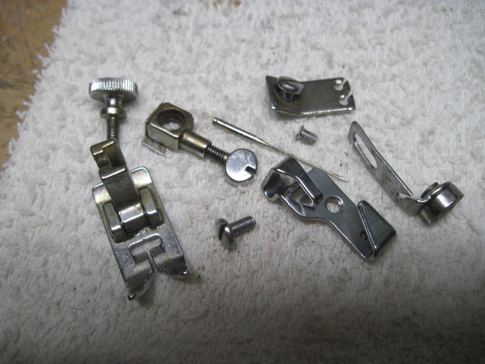 Montgomery Ward 6936 Sewing Machine Part Needle Clamp Assembly Foot Thread Guide