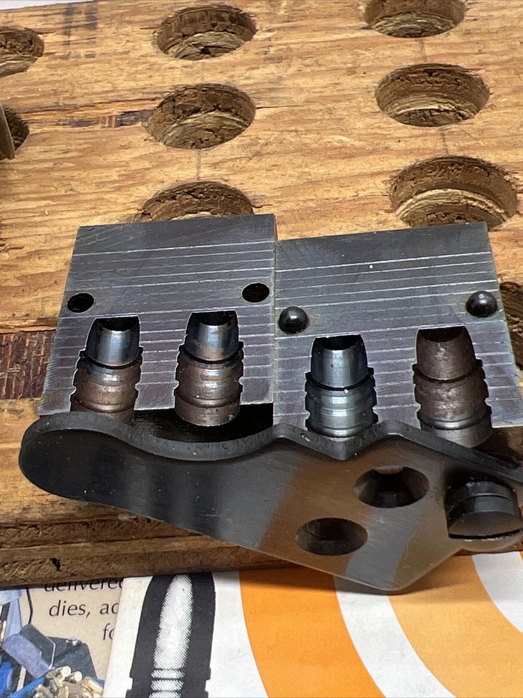 LYMAN # 358156 2 CAVITY MOULD MOLD 38/357 CAL 155 Grain.BOX & GUIDE