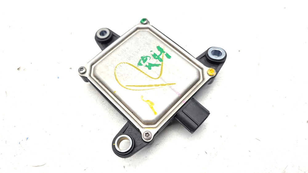 2020-2024 MAZDA CX-30 REAR RIGHT OR LEFT SIDE BLIND SPOT RADAR SENSOR MODULE OEM