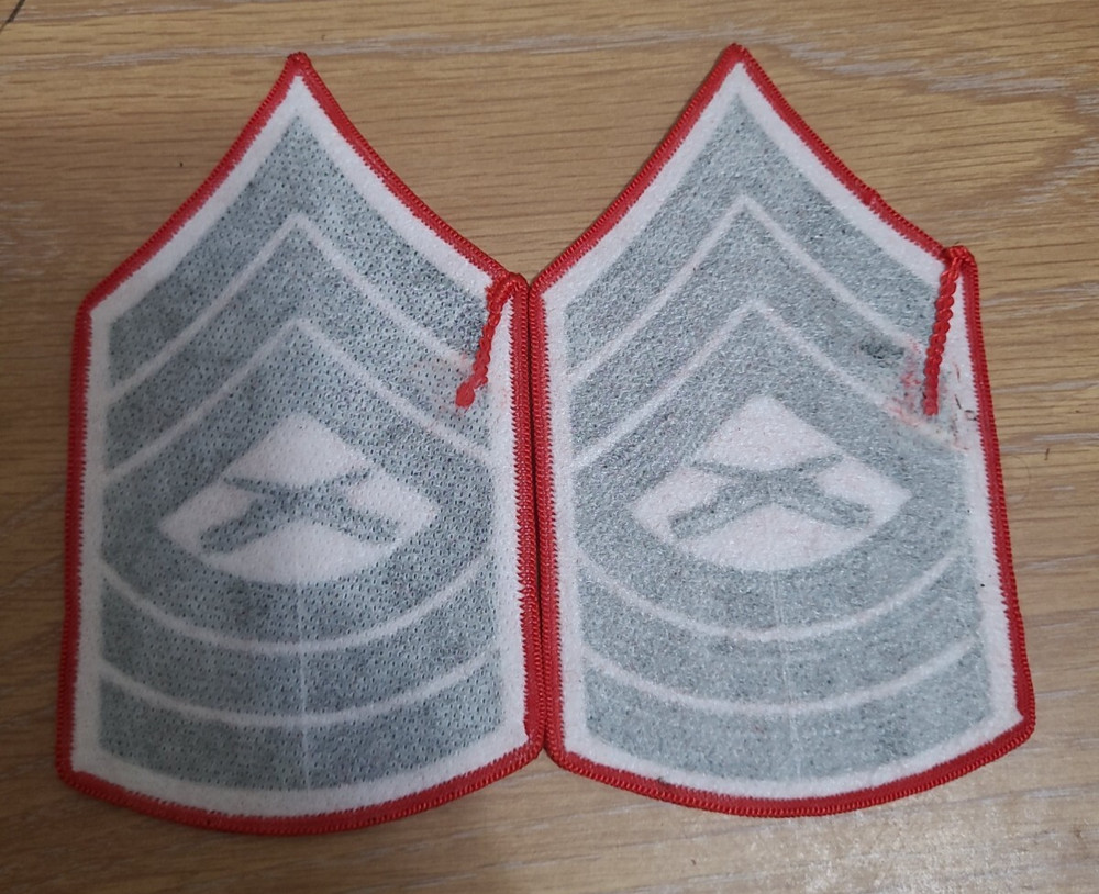 PAIR OF Female USMC E-8 MASTER SERGEANT CHEVRONS, Green Red