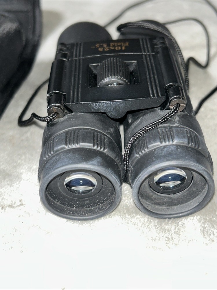 Optisan Compact 10X25 Field 5.5 Binoculars With Case