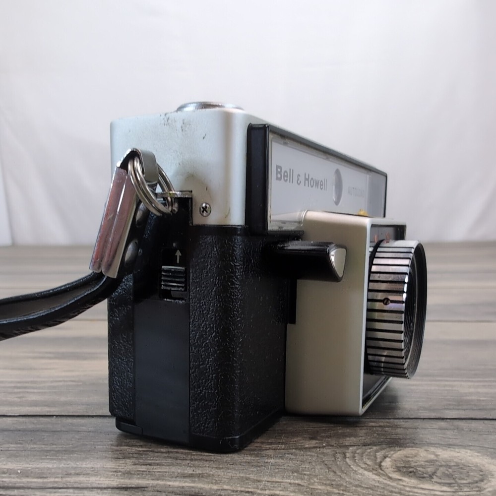 Vintage Bell & Howell Autoload Model 340 Camera With Original Case 40mm Works