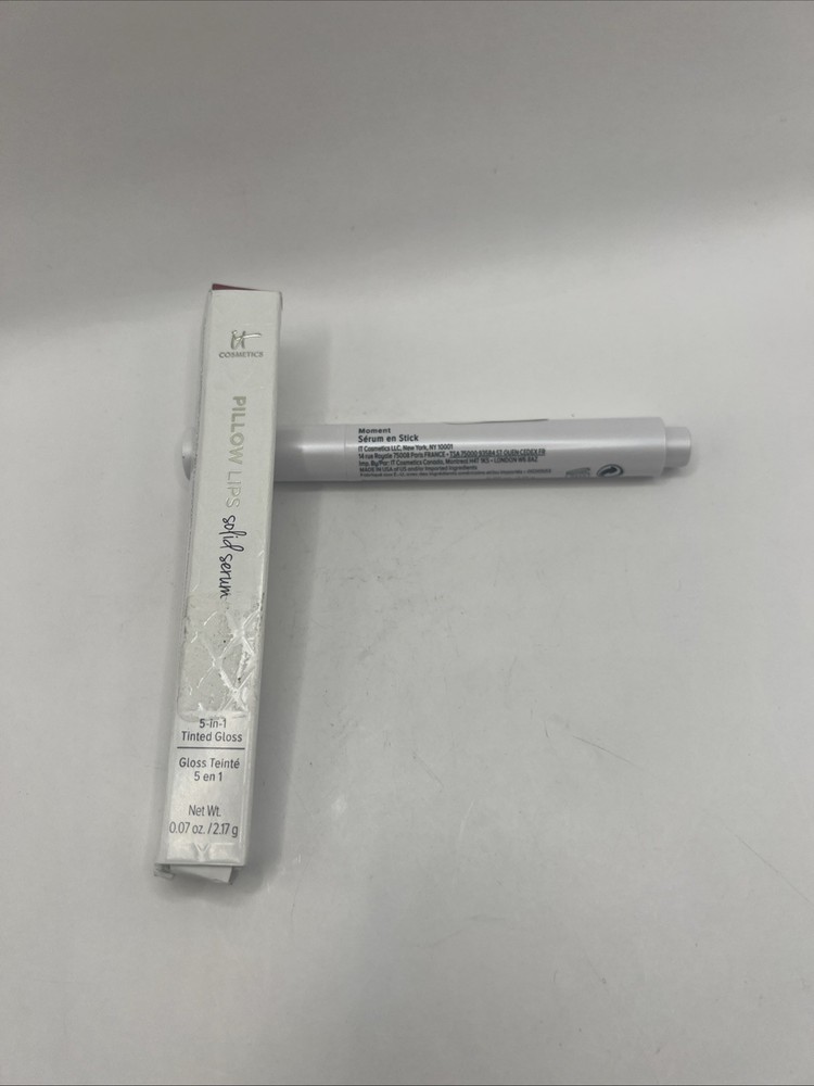 It Cosmetics Pillow Lips Solid Serum 5in 1 Tinted Gloss - MOMENT
