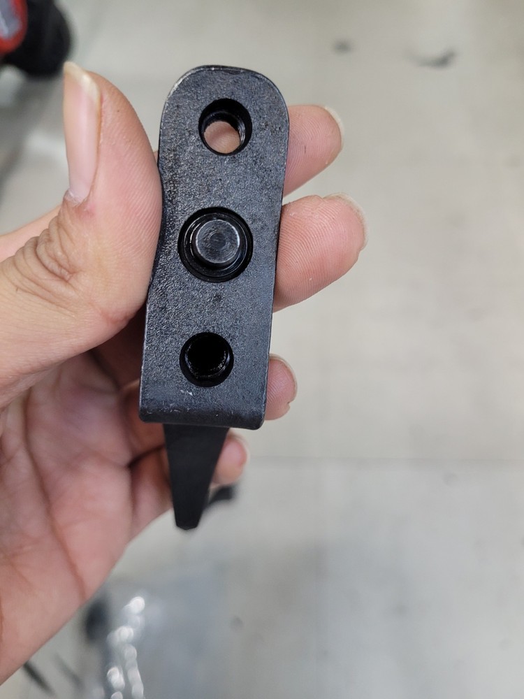 Tree Climbing Replacement Gaffs made by Klein Tools