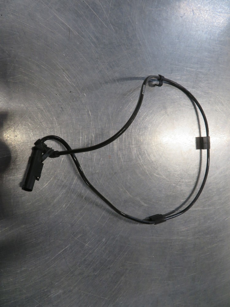 EB879 2016 16 KTM RC 390 REAR ABS SENSOR SPEED SENSOR