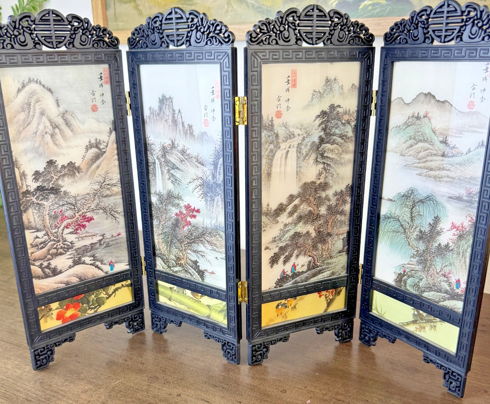 Chinese Mini Folding Screen PINGFENG 4 Panels Plastic - Both sides are different