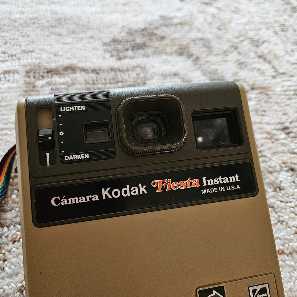 Kodak Polaroid Camera Fiesta Instant With Rainbow Strap untested