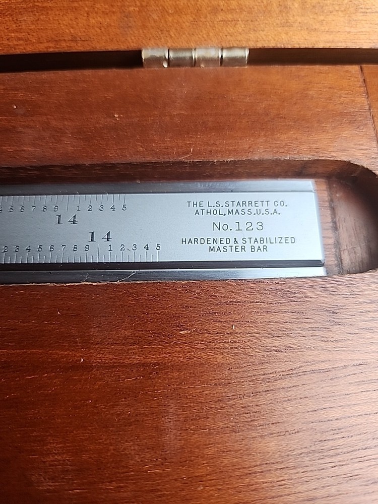 Starrett 123 14" Hardened & Stabilized Master Vernier Caliper w/case