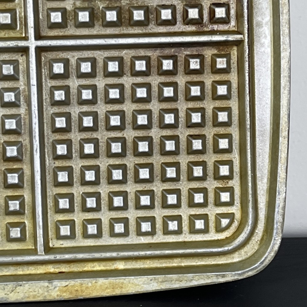 Sunbeam Waffle Iron Replacement Plate Belgian Grid Cooking Surface