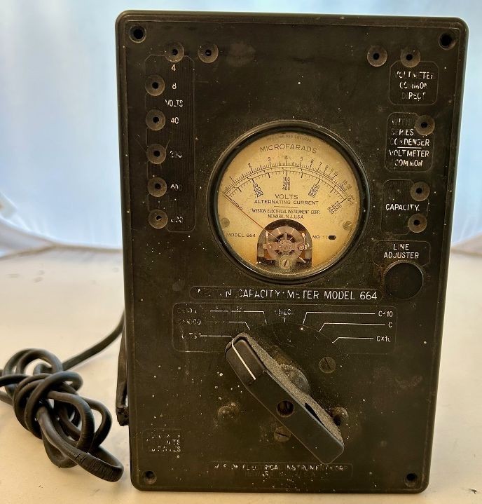 Weston Capacity Meter Model 664 * Untested * Great Display Piece * 60 Volt