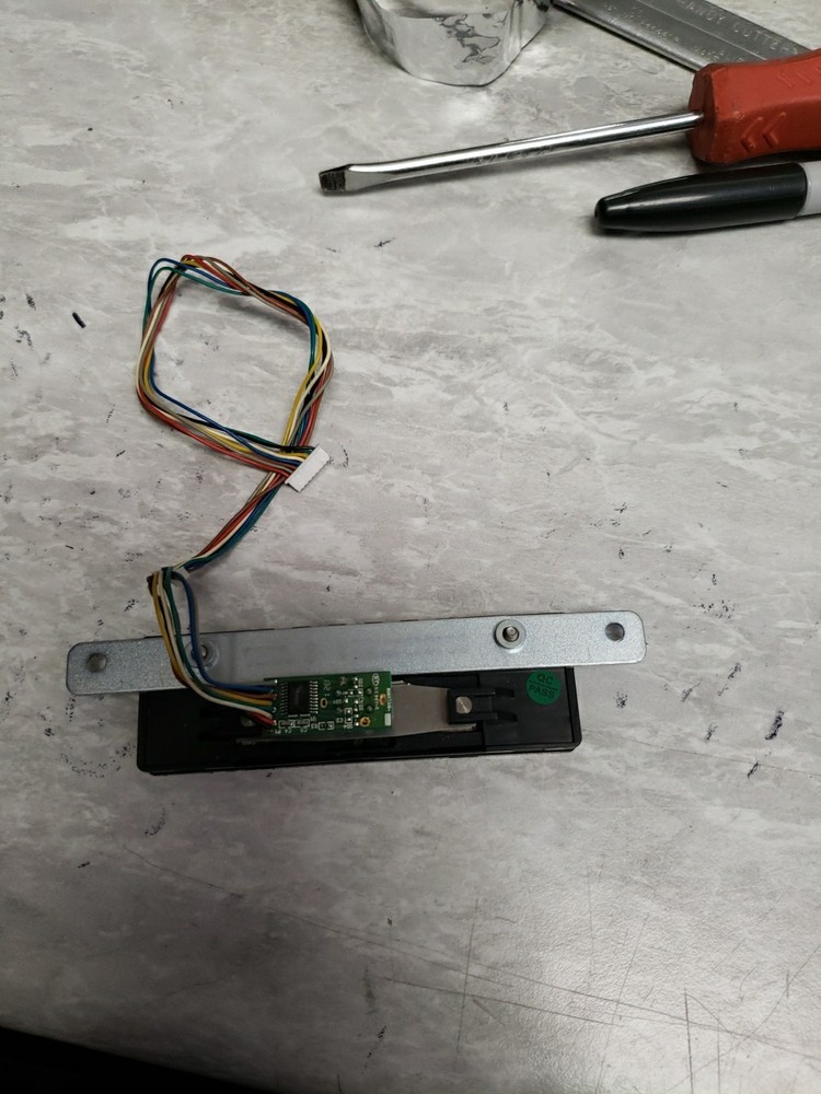 PAR3330-12 - ID Tech MiniMag Card Reader - BLACK FREE SHIP