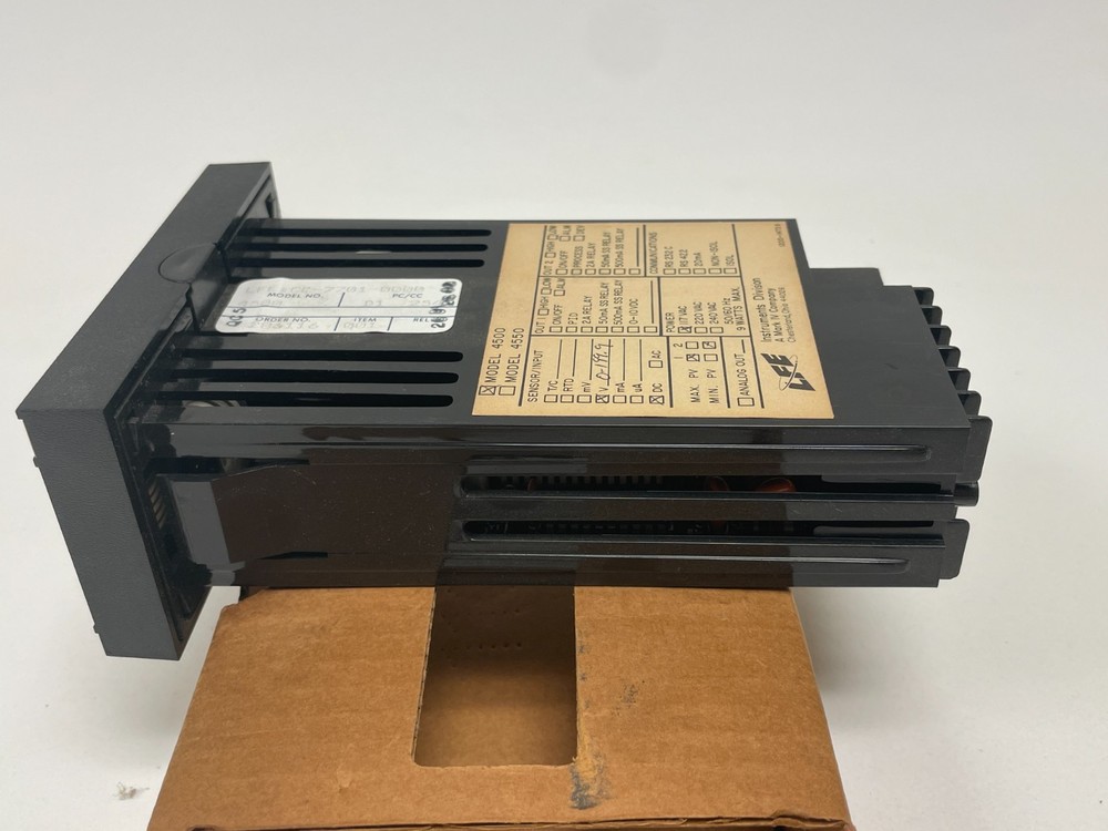 LFE 4500, CE-7701-0000 Digital Panel Meter NOS