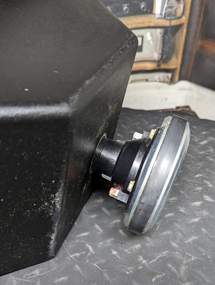 1 ElectroVoice EV horn and compression driver from SH-1502ER speaker