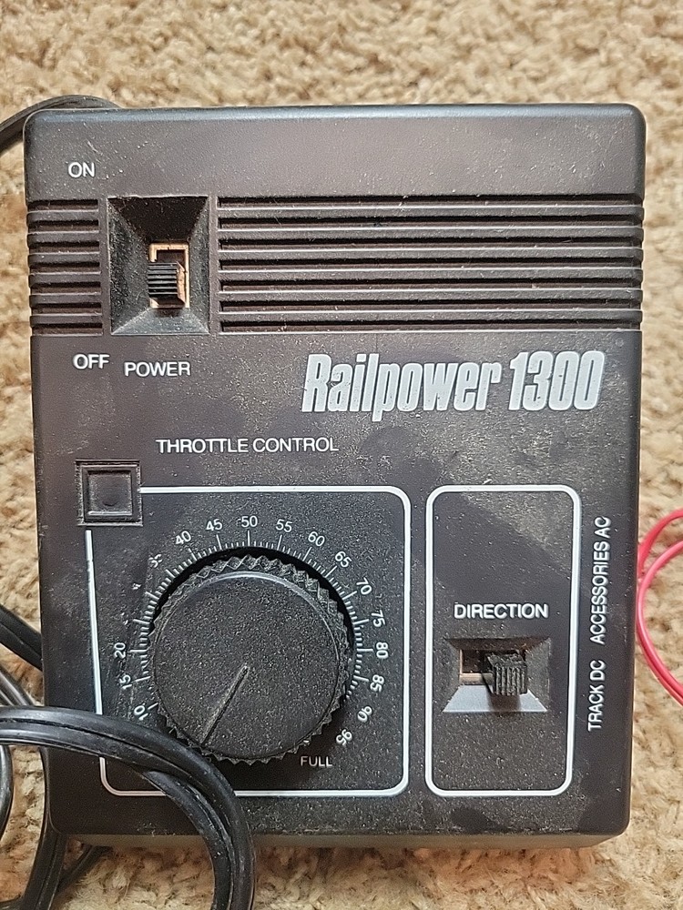 MRC 1300 Railpower Model Train Transformer Power Pack