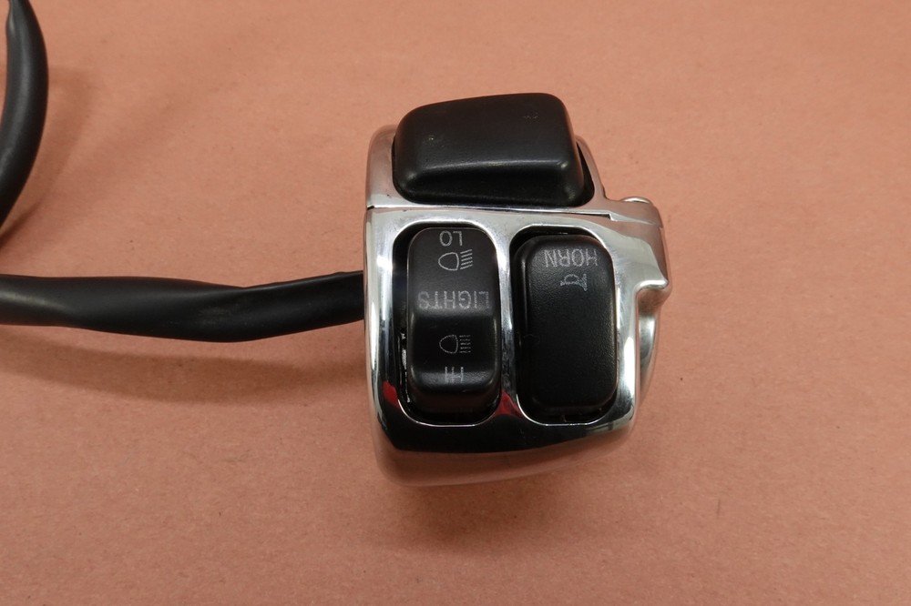 00-06 Harley Davidson Heritage Softail FLSTCI Left Handlebar Switch Turn Signal