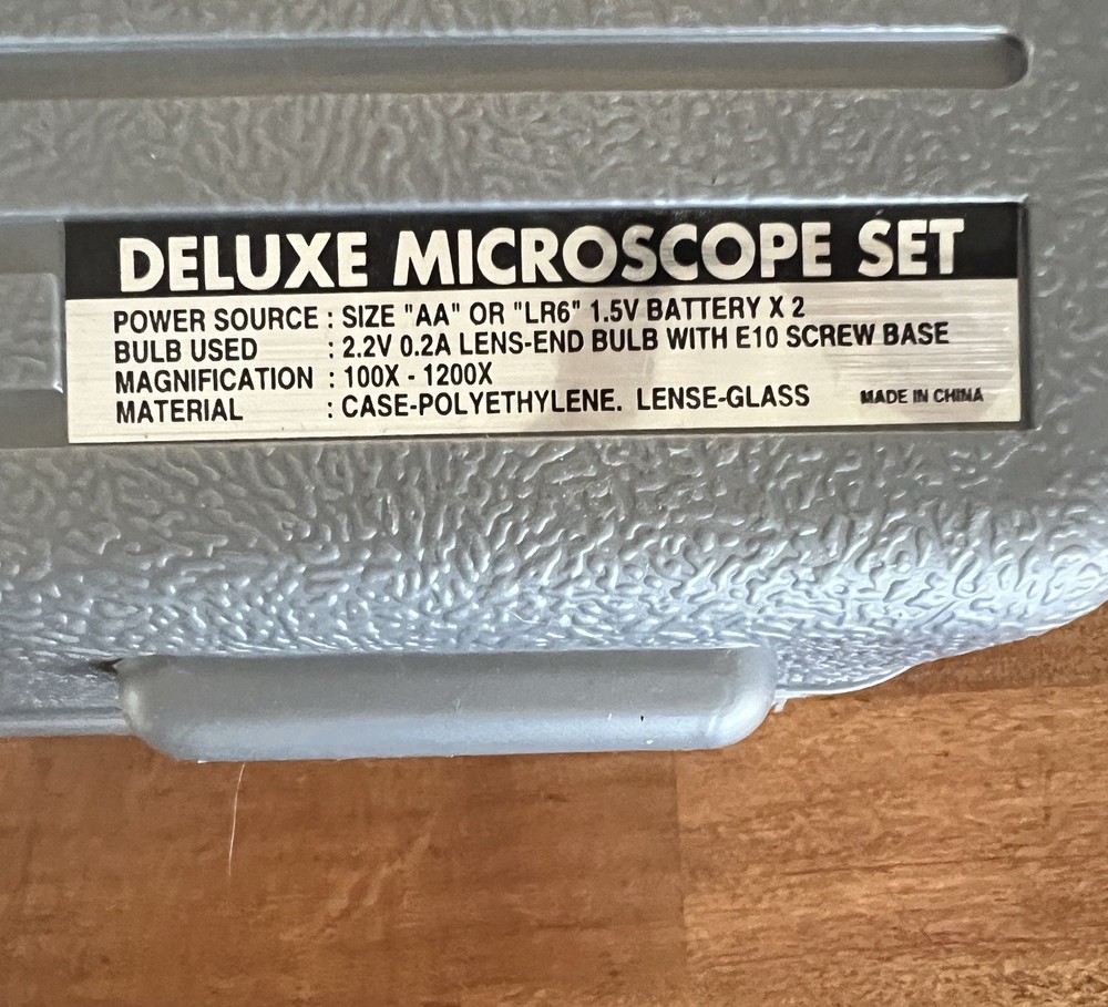 Edu Science Deluxe Microscope Set With Carrying Case 1999