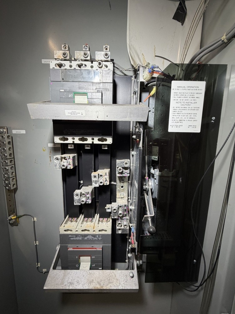 Thompson Technology Automatic Transfer Switch TS 873A0800A1AY 1EKKAA 600V 800A