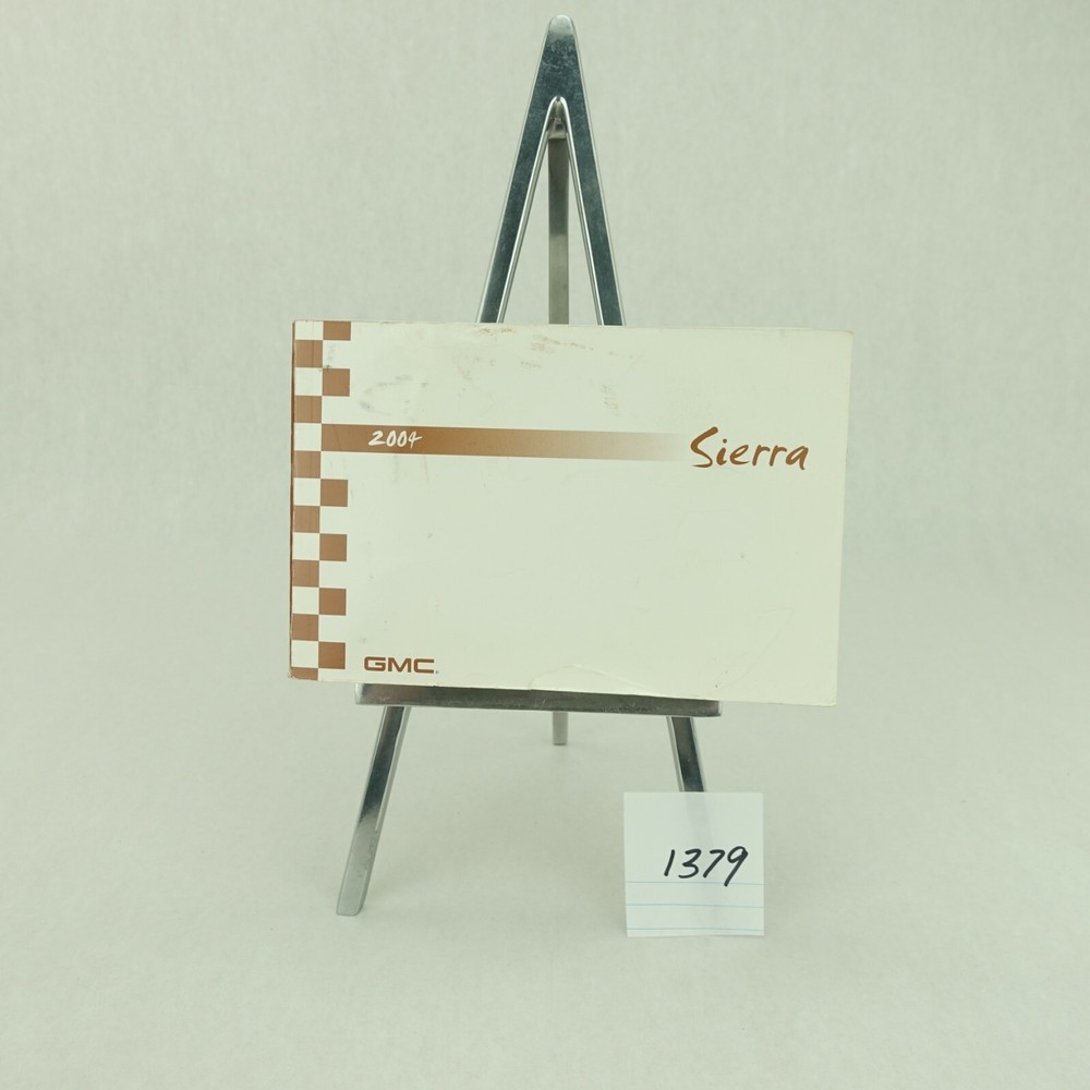 2004 GMC Sierra Owners Manual with Binder