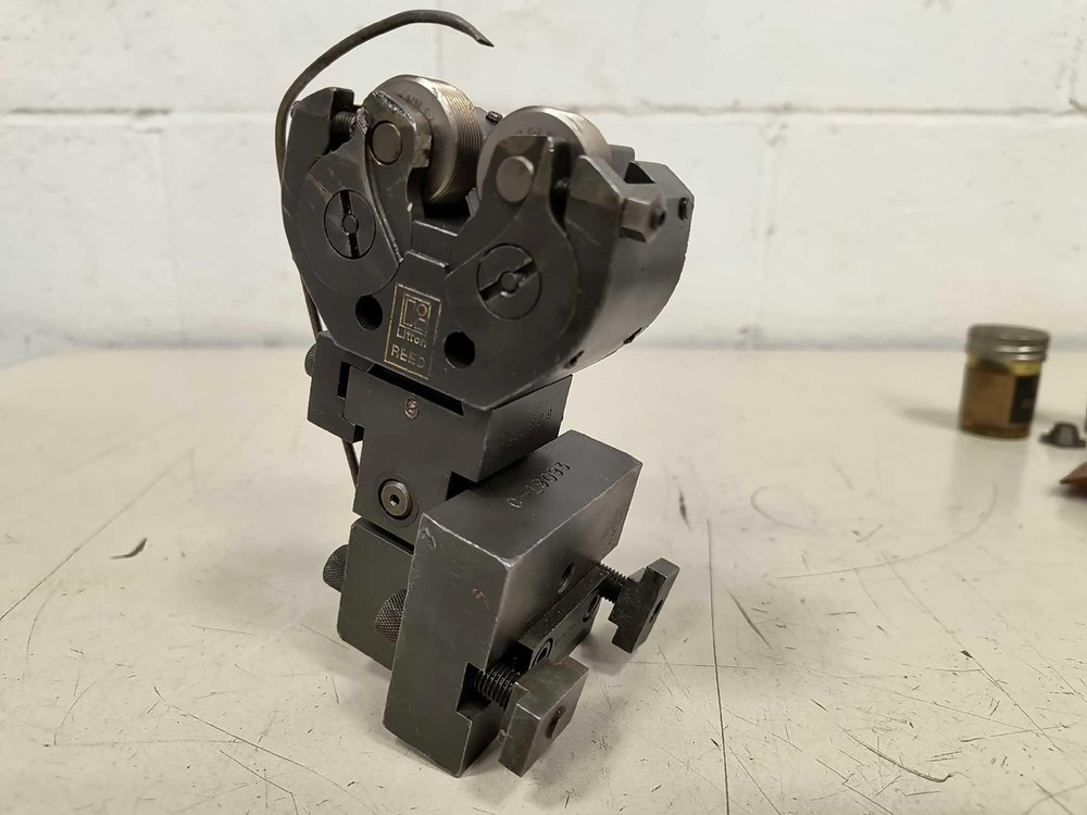 Reed B8 Thread Rolling Head Attachment with Assorted Thread Roll Dies B&S