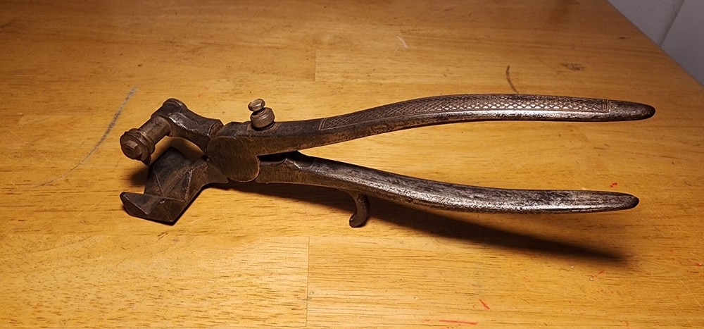 Estate Found Unknown Cutting Pliers Unbranded