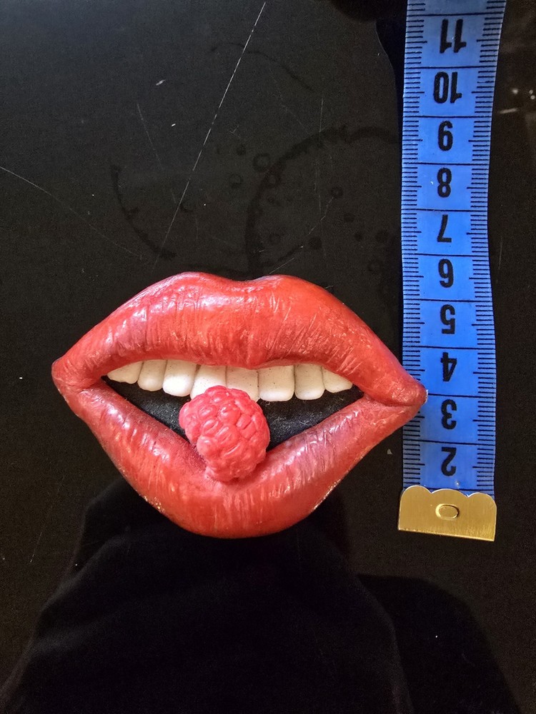 Silicone Mold "Lips with Raspberry "