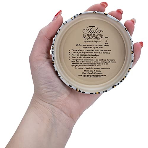 3.4 oz Christmas Traditions Candle Multi
