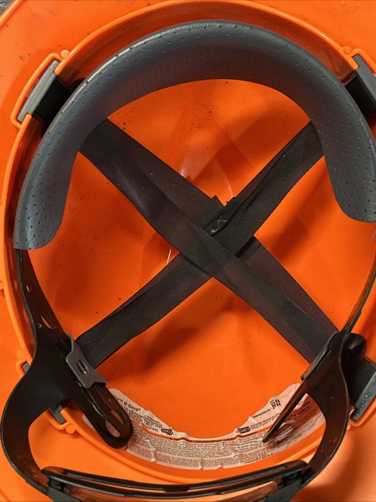 MSA Orange Class E hard hat adjustable Medium V-Guard skullgard ￼