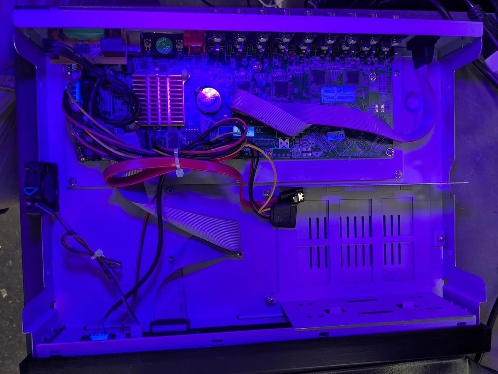 CLINTON ELECTRONICS SHADOW CE-R16S DIGITAL VIDEO RECORDER