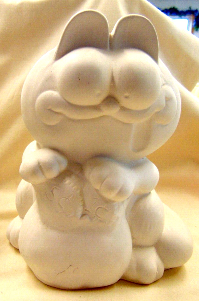 Ready To Painted Ceramic  Bisque  GARFIELD  8" height