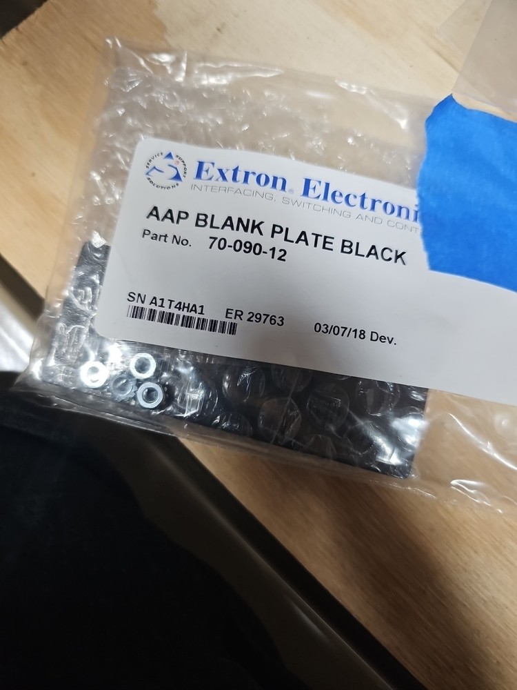 Extron AAP Single Blank Plate Black 70-090-11 #296